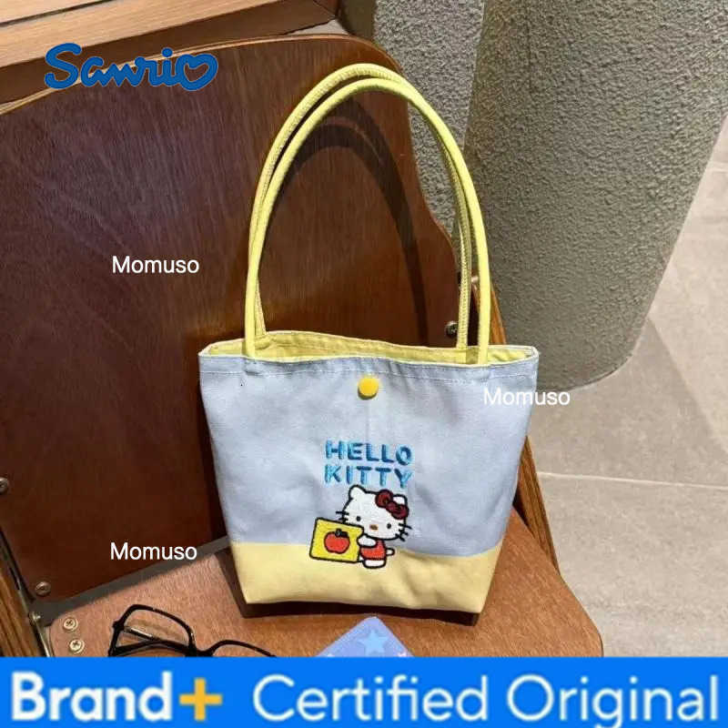 Sanrio Cute Hello Kitty Tote Bag Large Capacity Fashion Sweet Handbag Cartoon Canvas Bag Women Summer Travel Street Shopping Bag H251230