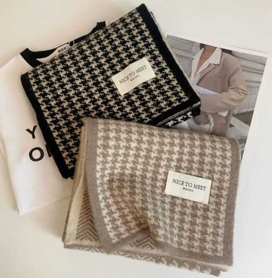 Knitted checkered scarf for autumn and winter, Korean style, versatile and decorative, high-end touch, thick and warm, suitable for students and coupl