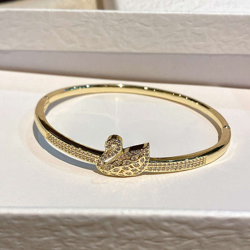 Swan-shaped Bracelet Bracelet Luxe Pearl-set Women's Bracelet Luxury Versatile Jewelry