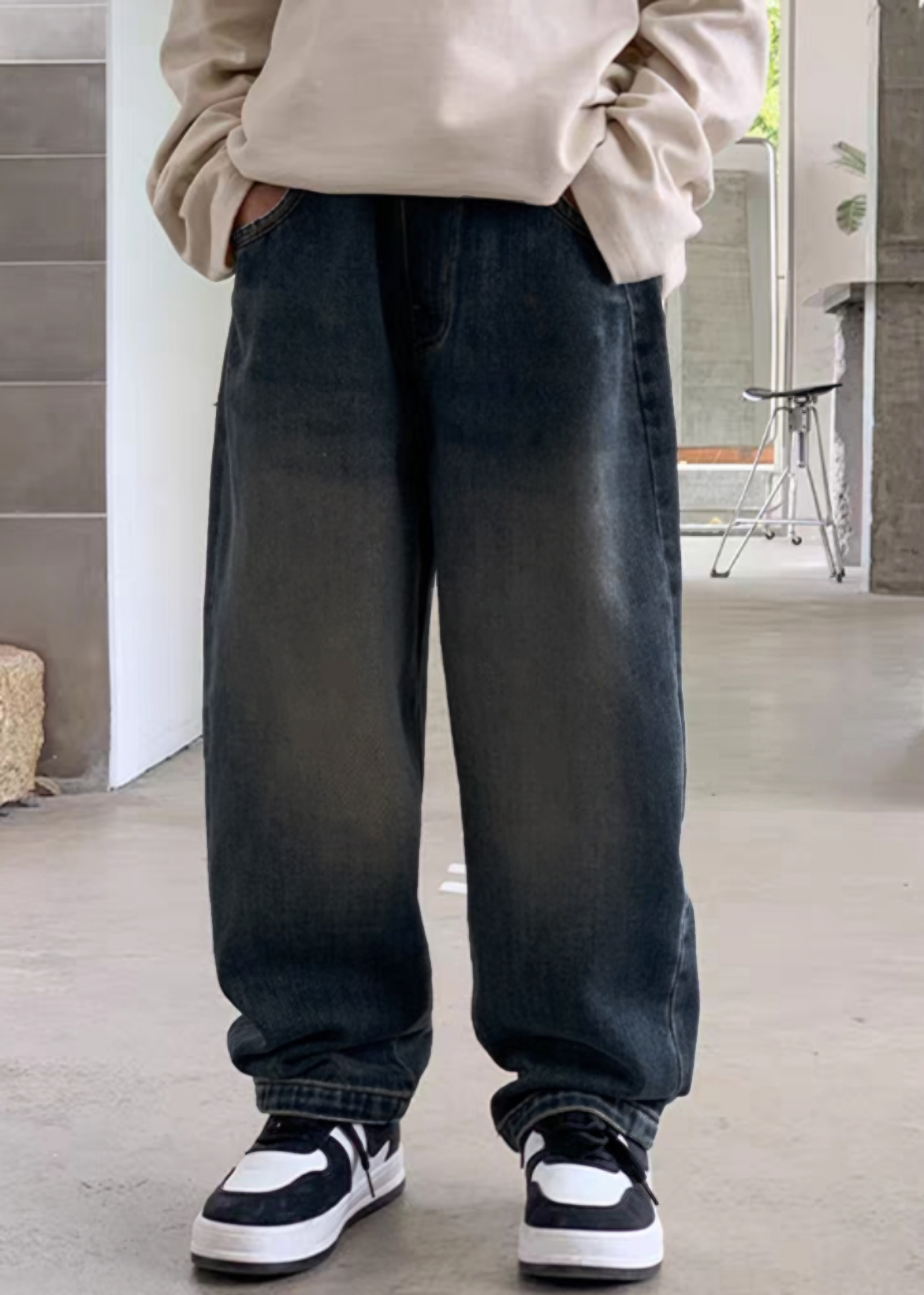 Boys' jeans for autumn and winter casual and versatile mid size children's new style rugged and handsome retro dark color trendy soft denim pants