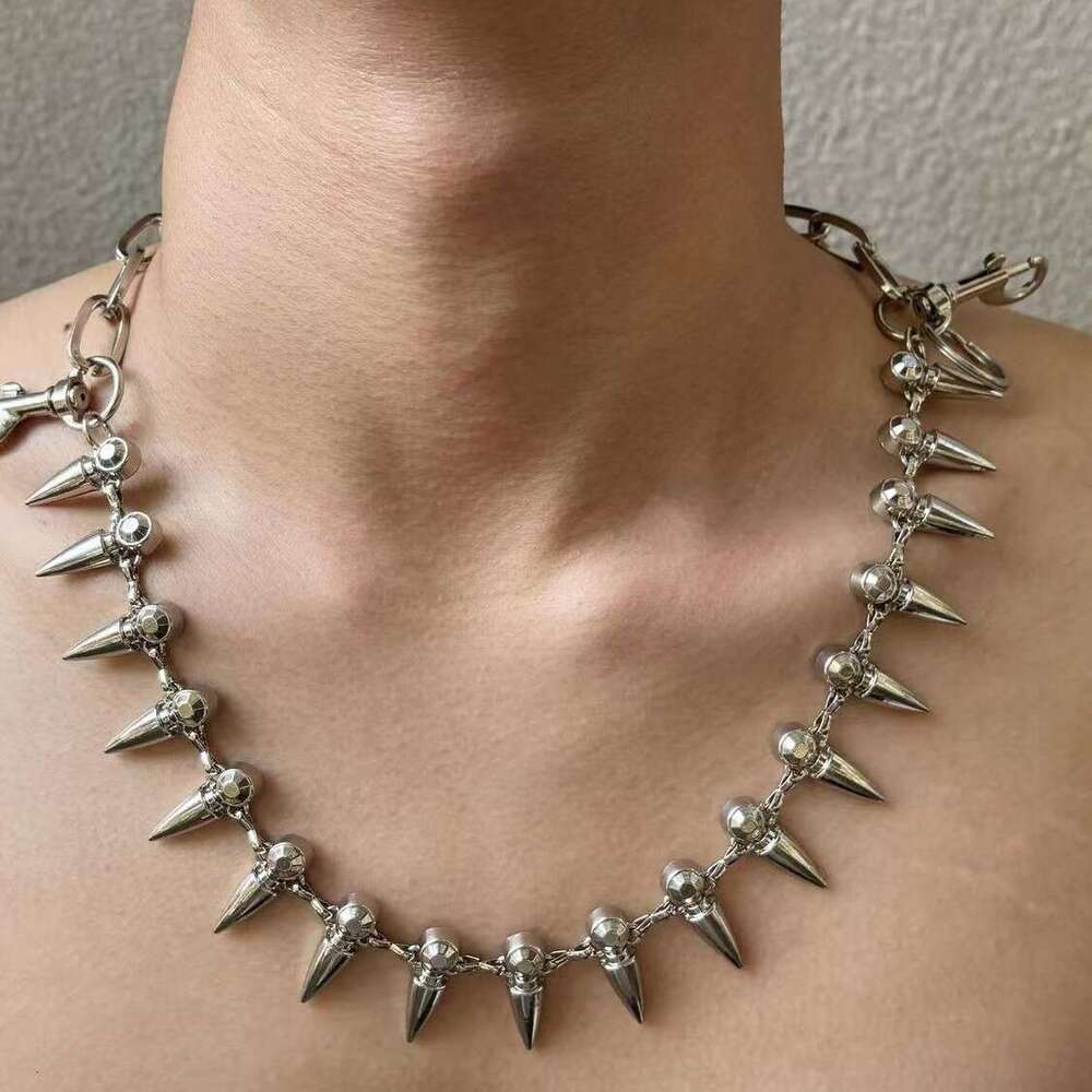 rapper American Style New Trend Dark Punk Metal Bullet Pendant Dual-use Necklace Pioneer Hip-hop Pants Waist Chain for Men