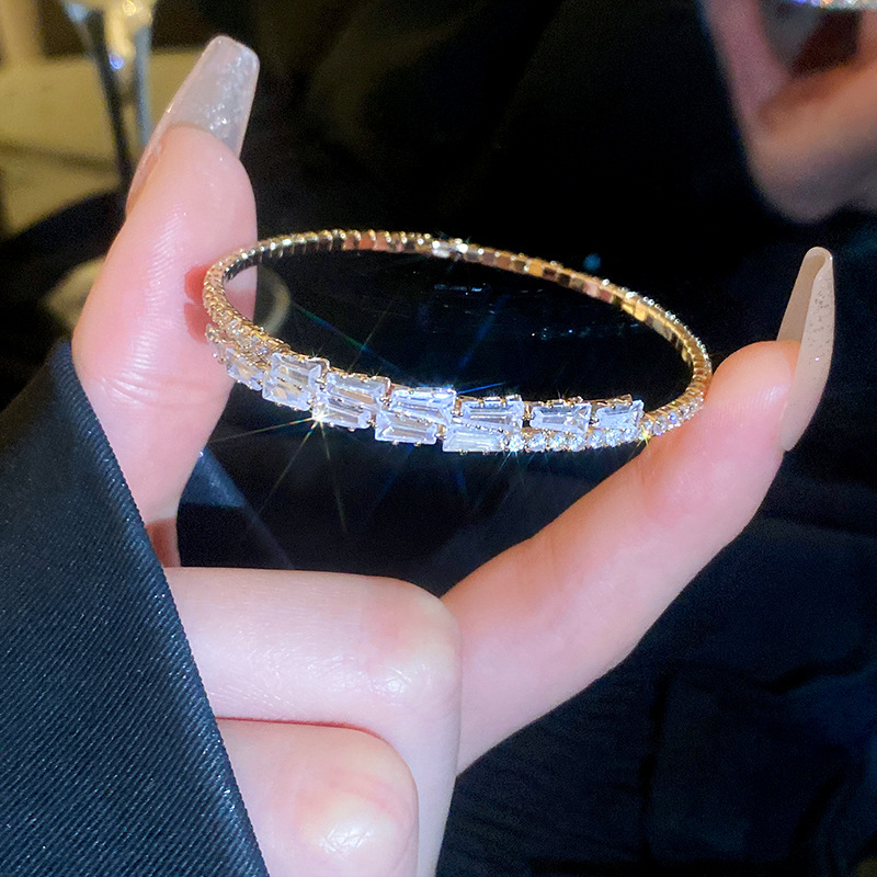 Super Shiny Zircon Light Luxury Round Bracelet Fashion Open Bangle Full Diamond Elegant High-end Feel Women's Wholesale - view 5