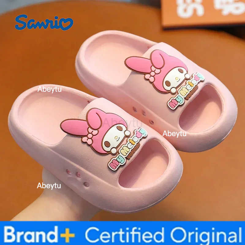 Sanrio Lovely Sanrioed Children Slippers Anime Hello Kitty Cinnamoroll Platform Non-Slip Home Comfortable Kawaii Outdoor Beach Sandals H251230