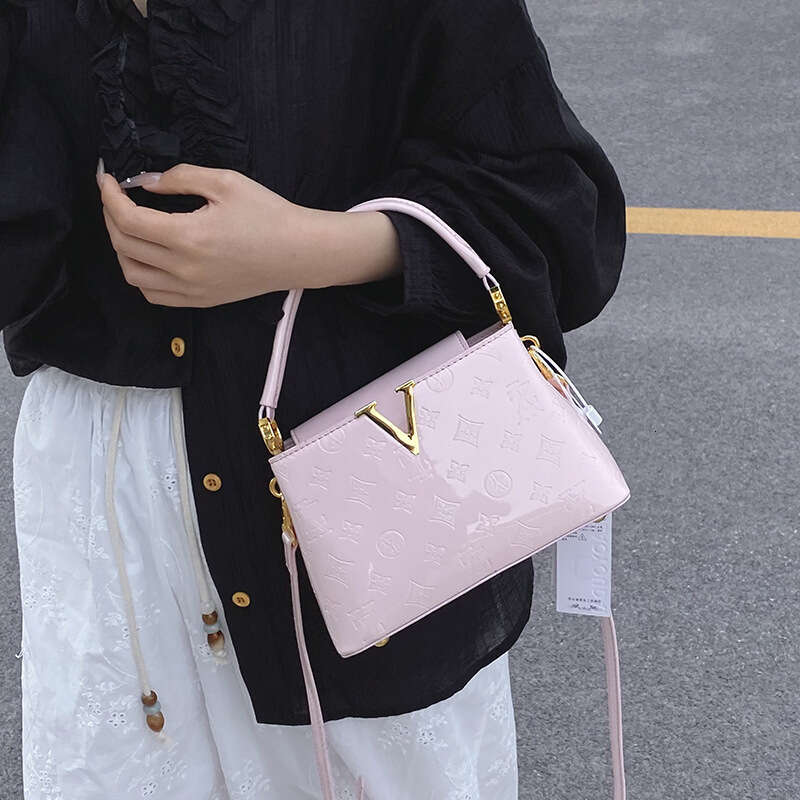 High-Quality Texture Handbag 2025 Summer New Women's Letter Embossed Shoulder Patent Leather Glossy Crossbody Bag Trendy