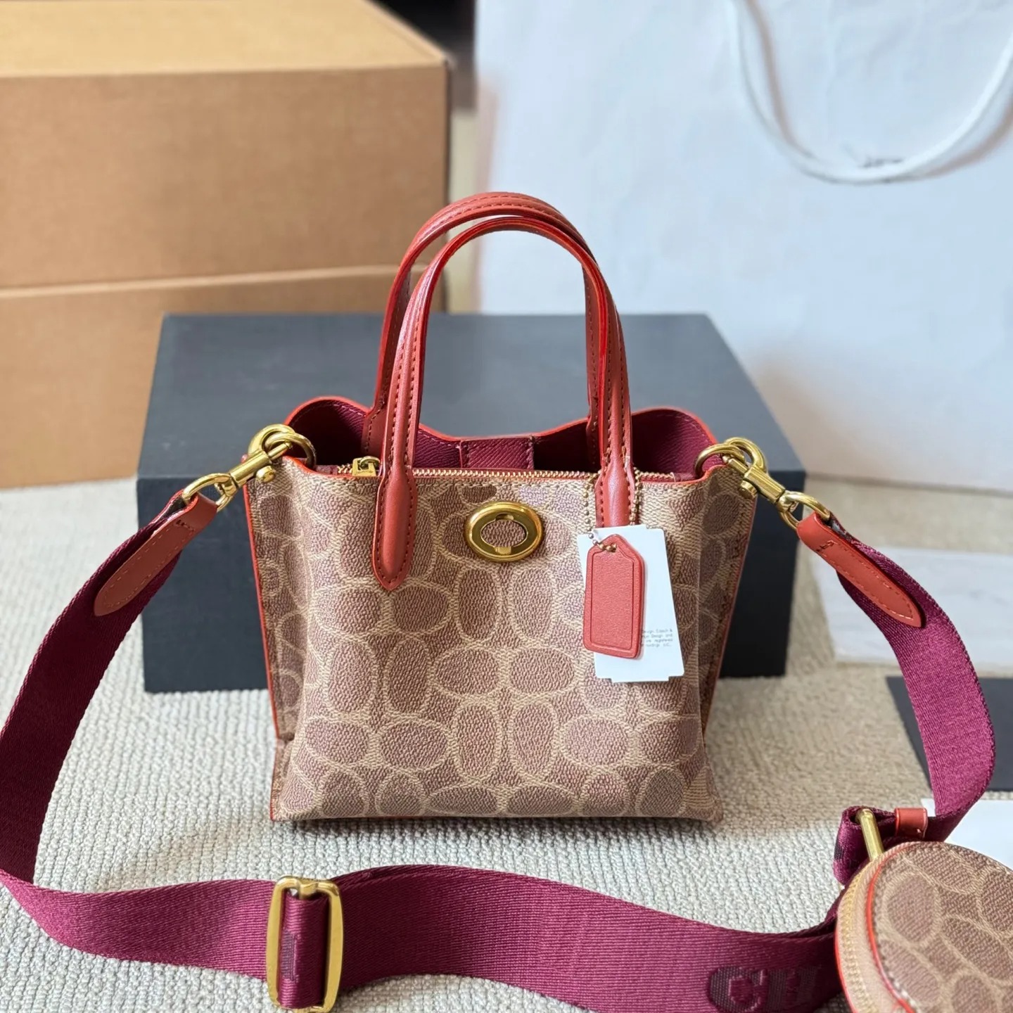 Chic Small Square L… - image