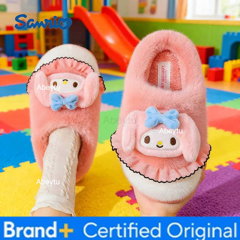 Sanrio Kids Slippers House Shoes Cartoon Kuromi With Heel Cover Winter Shoes For Girls Warm Anti-slip Pink Pruple Shoes Size 35-41 H2512301