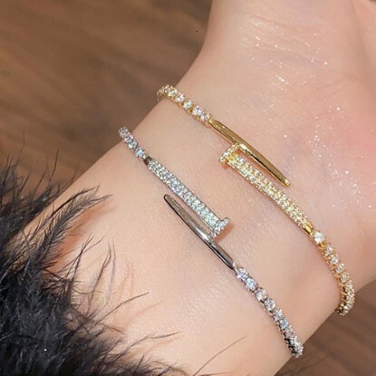 Luxury Brand Designer Jewelry Real Gold Plated Zircon Nail Geometric Adjustable Bracelet Simple High-End Sense Temperament Bracelet Commuting Versatil
