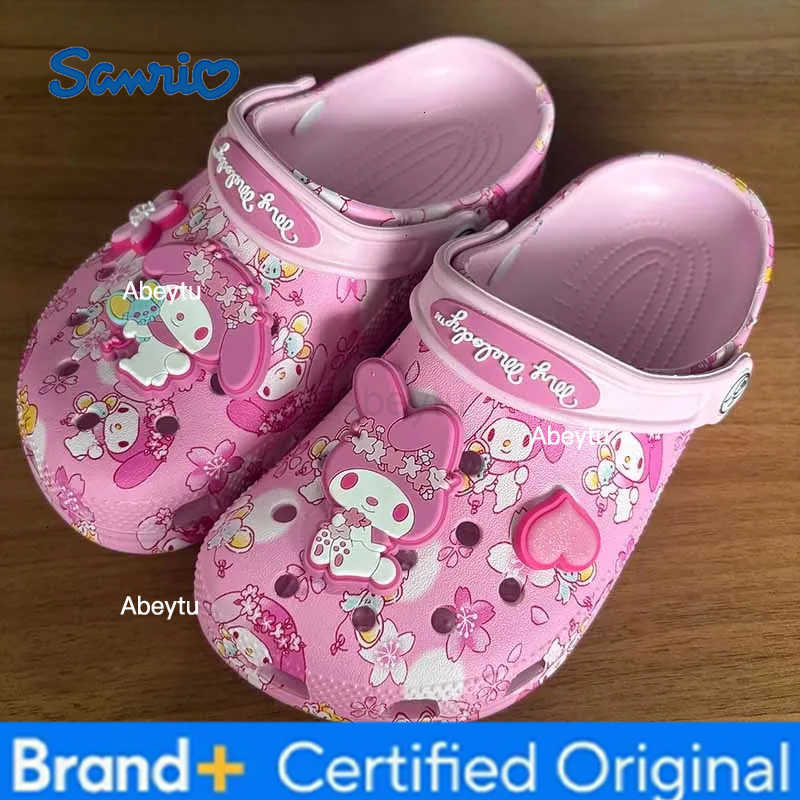 Sanrio New Hot My Melody Spring And Summer Slippers Outdoor Beach Slippers Indoor Non-Slip Cute Sandals Gifts H251230