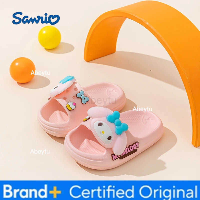 Sanrio New Summer Cute Sandals Aged 3-7 Childrens Non-Slip Closed-toe Slippers Baby Boys Girls Outdoors Garden Shoes H251230