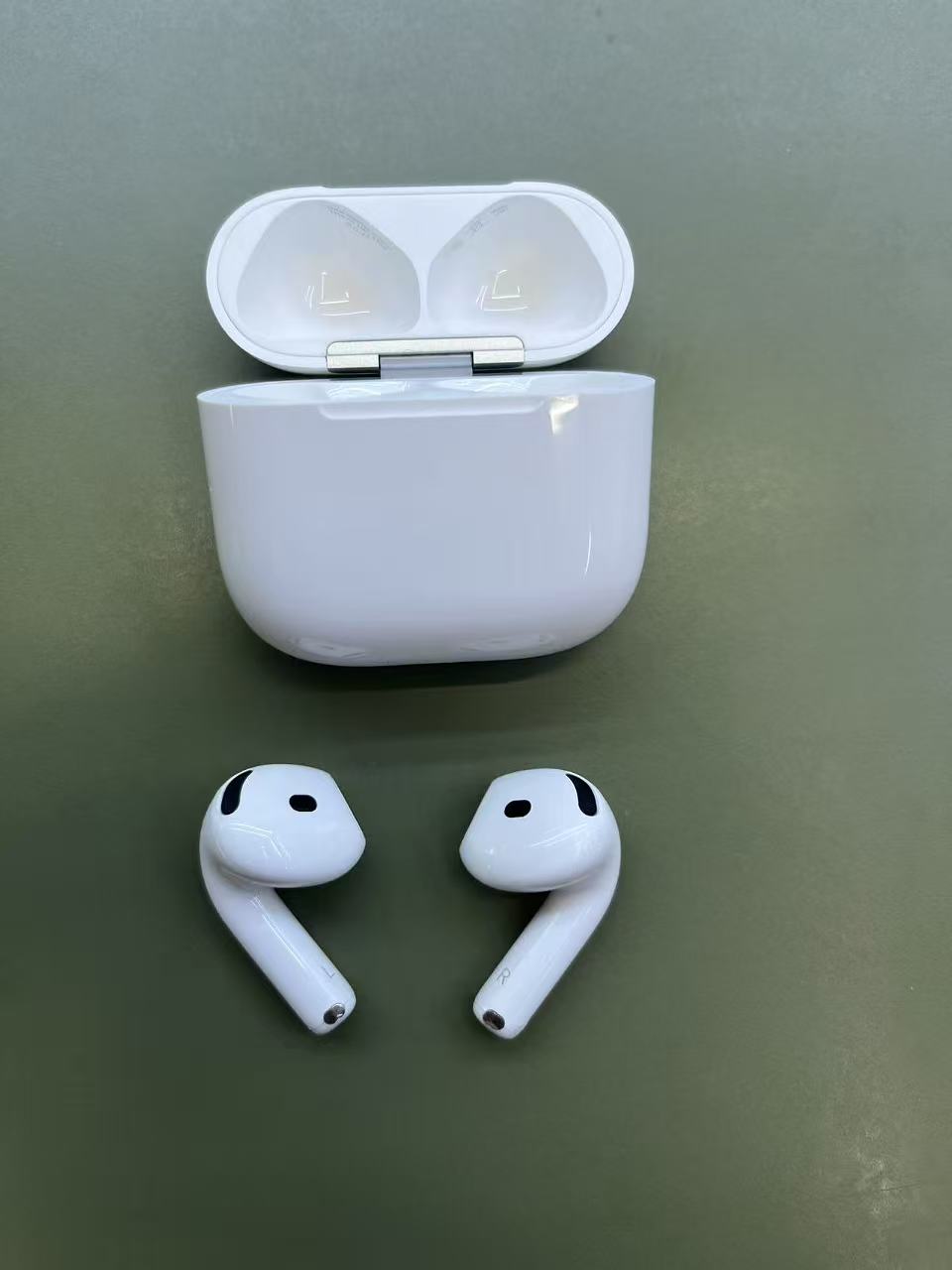 USB C 4 Pods pro 2 3 3rd ANC Active Noise Cancellation Headphones Accessories Silicone Protective max Headphone Cover Wireless charging Case