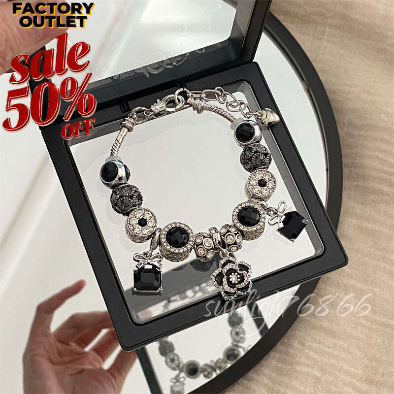 Women's Bracelets Inlaid Diamond Pendant Bracelet Light Beaded Jewelry Women's Hot Sale For Daily Wearing