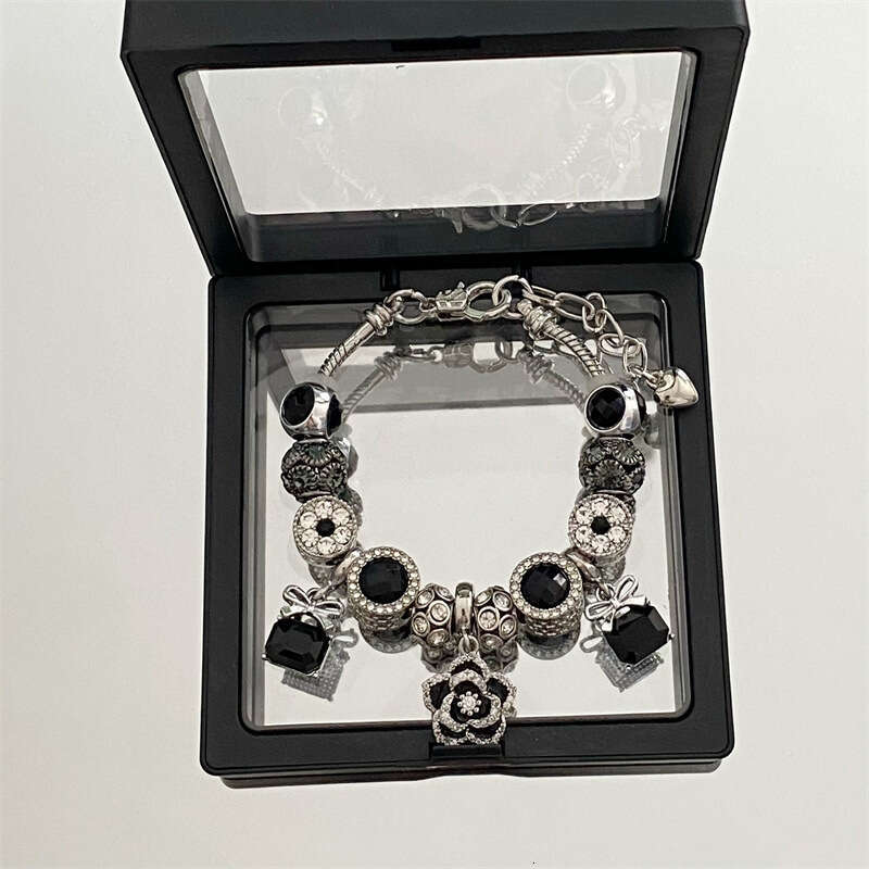 Women's Bracelets Inlaid Diamond Pendant Bracelet Light Beaded Jewelry Women's Hot Sale For Daily Wearing
