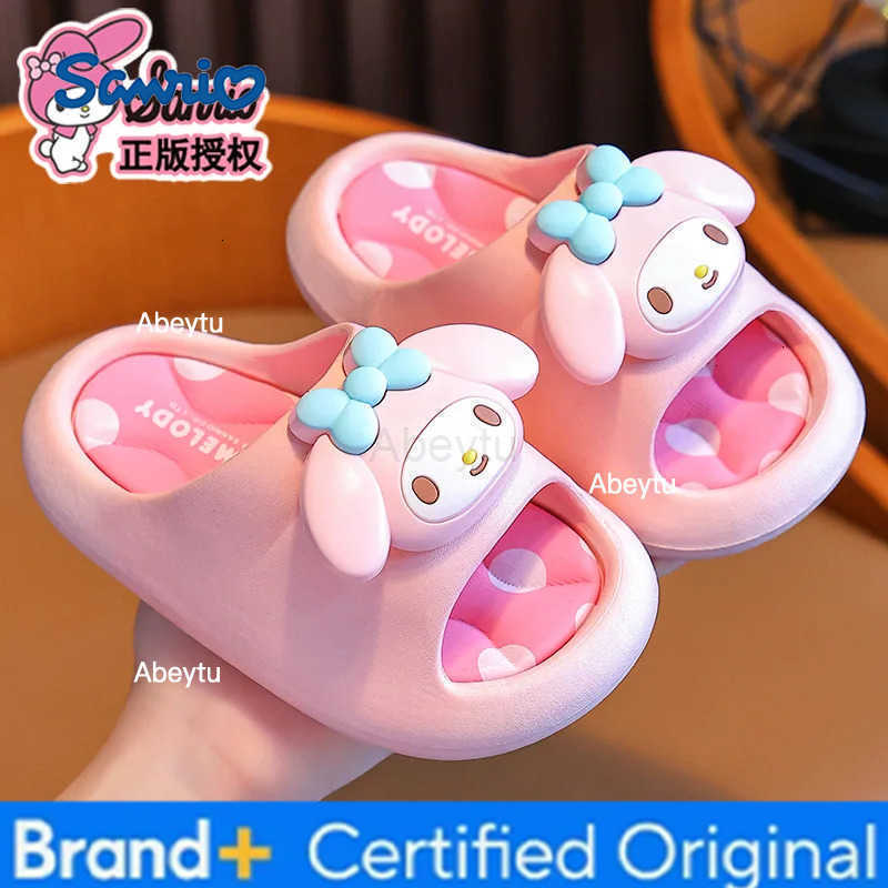 Sanrio Original cartoon girls student Kuromi slippers Shoes girls shoes gift H251230