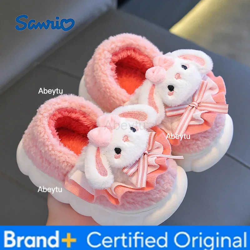 Sanrio Warm Indoor Cotton Slippers for Girls Baby Plush Winter Childrens Shoes Parent-Child Slippers Cozy Home Slippers for Kids H251230