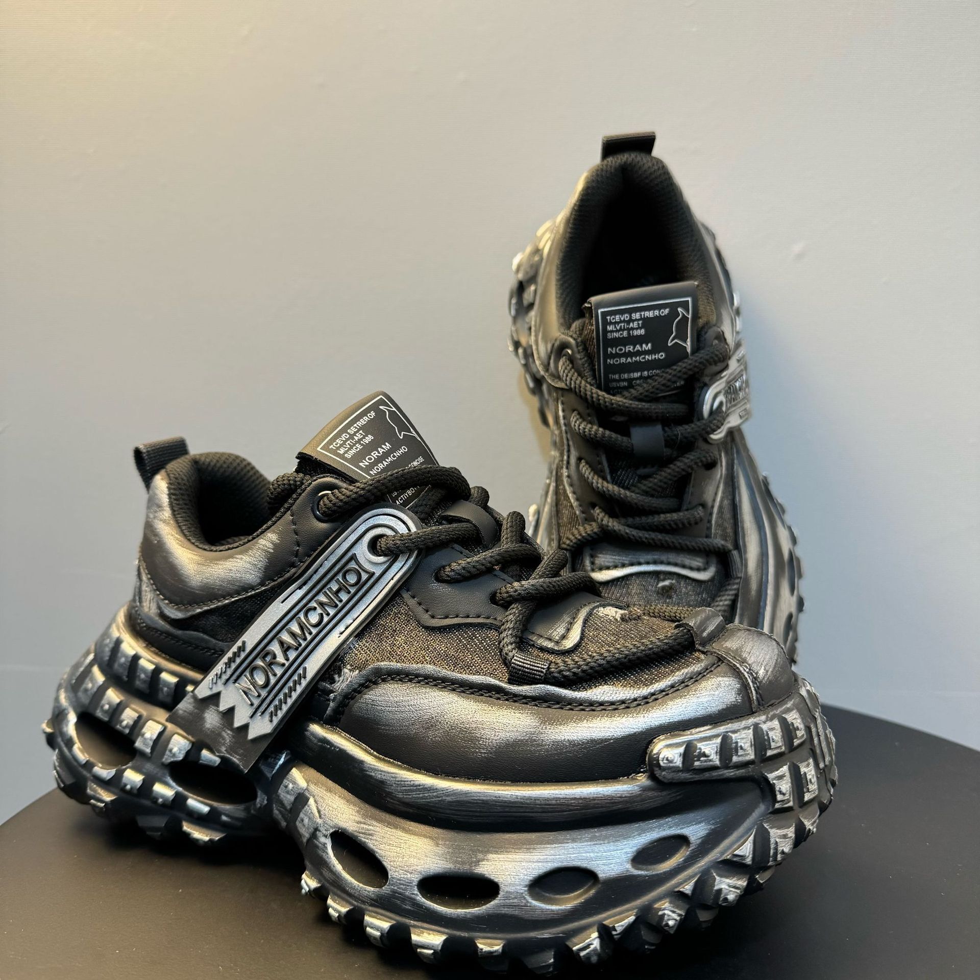 Designer Men's Thick-Soled Height-Increasing Breathable Sneakers