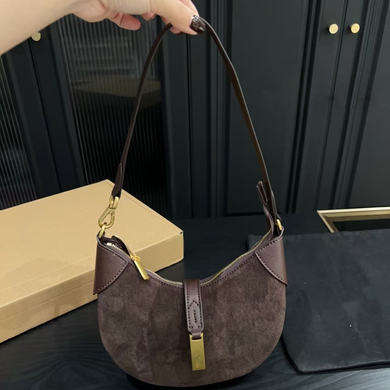 Womens designer shoulder bags High quality cowhide suede polo id sac Luxury handbag tote leather Hobo weekend moon bucket clucth crossbody travel shop