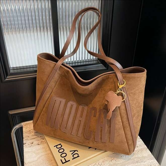 Minimalist Personalized Design Package Retro Single Shoulder 2026 New Handbag for Women High-end Large Capacity Commuting Tote Bag