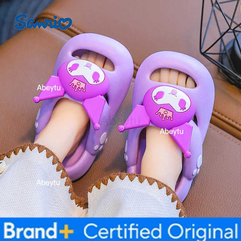 Sanrio Hello Kitty Summer Slippers Kawaii Kuromi My Melody Cinnamoroll Anime Outdoor Bathroom Beach Anti-slip Sandal For Girls H251230