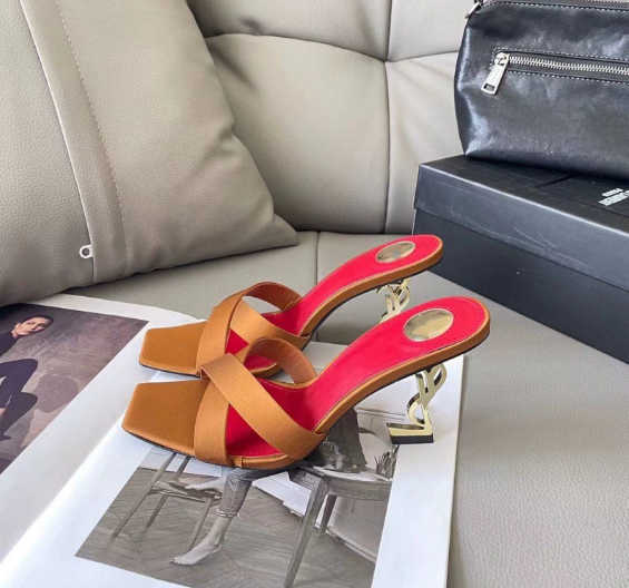 High heels 2025 Spring New style High-heeled square-toed cross-strap sandals for women, Roman-style thin heels, 8CM Q251230