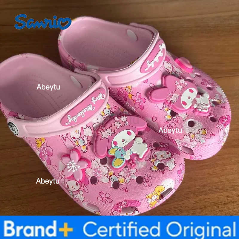 Sanrio New Hot My Melody Spring And Summer Slippers Outdoor Beach Slippers Indoor Non-Slip Cute Sandals Gifts H251230