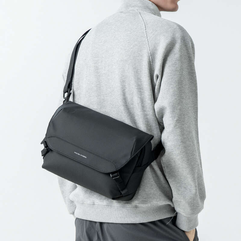 Luxury Shoulder Bags Totes Hobo Marco Laeden Single Crossbody High End Feel Men S Multifunctional Large Capacity Oxford Messenger Bag For SENYY