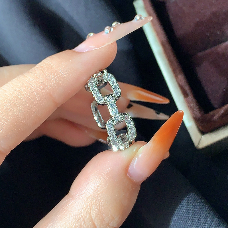 Luxury Brand Designer Jewelry Live Streaming Hot Item High-End Niche Design Full Diamond Heart Ring Fashion Personality Ins Index Finger Ring Women Trendy