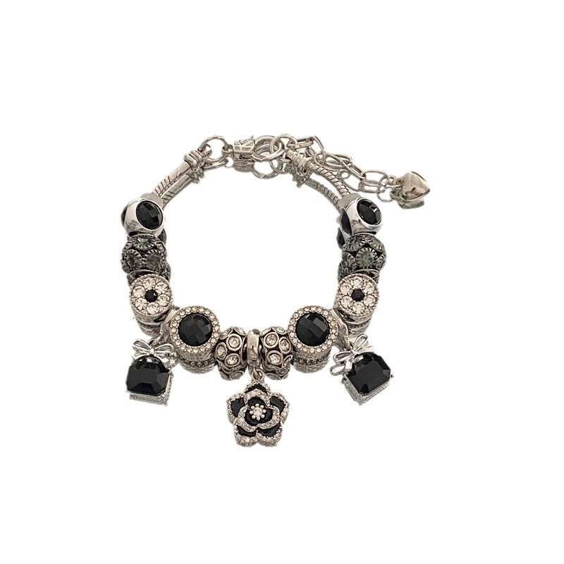 Women's Bracelets Inlaid Diamond Pendant Bracelet Light Beaded Jewelry Women's Hot Sale For Daily Wearing