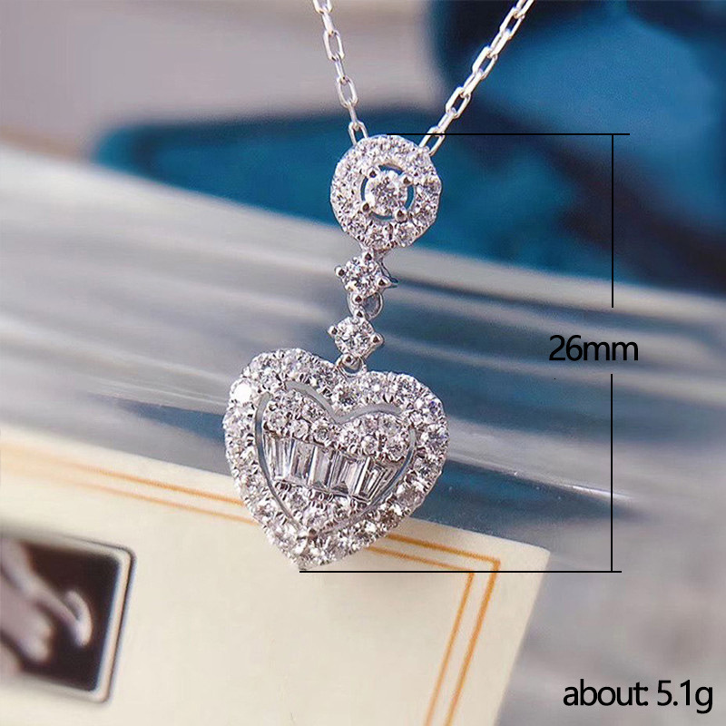 Luxury Brand Designer Jewelry Heart Necklace For Women Ins Light Luxury Niche T Square Sugar Heart Collarbone Chain Simple And Petite 2022 New Model