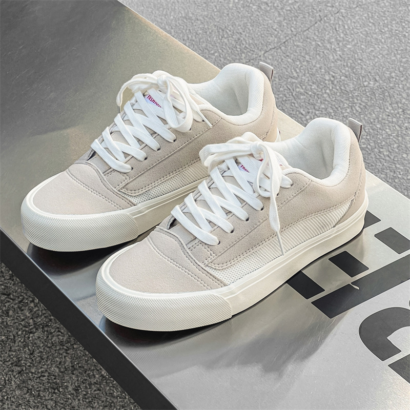 Hot new free shipping casual shoes for womens mens shoes black grey red Fashionable and versatile outdoor sneakers sport shoes