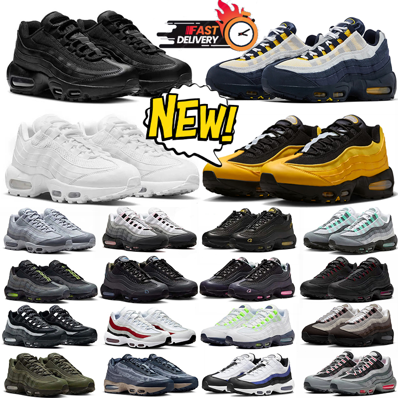 95s Designer running shoes Men Women 95 Classic Triple Black White High Quality Yellow Pink Grey Olive Outdoor Mens Trainers Sneakers Casual