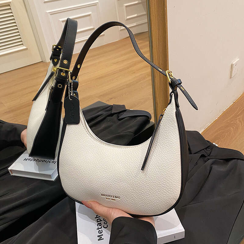 High-End French Baguette Underarm Women's Niche Design 2026 New Crescent Saddle Soft Leather Handbag Shoulder Bag for Women