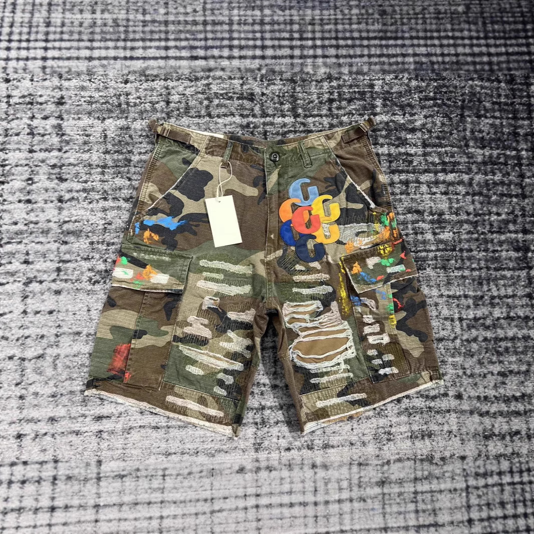 Retro Blue Streetwear Patchwork Denim Short Y2K Jeans Men Women Hip Hop Cartoon Graphics Loose Camo Denim Fitness Casual Shorts 251018