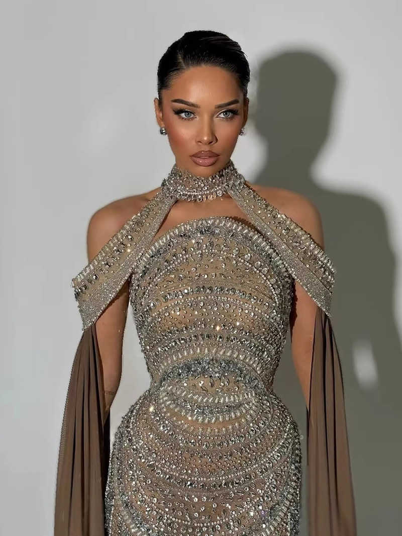 Luxury Evening Prom Dress Luxury Kosovo Beaded Gowns with Cape for Party 2026 Customized
