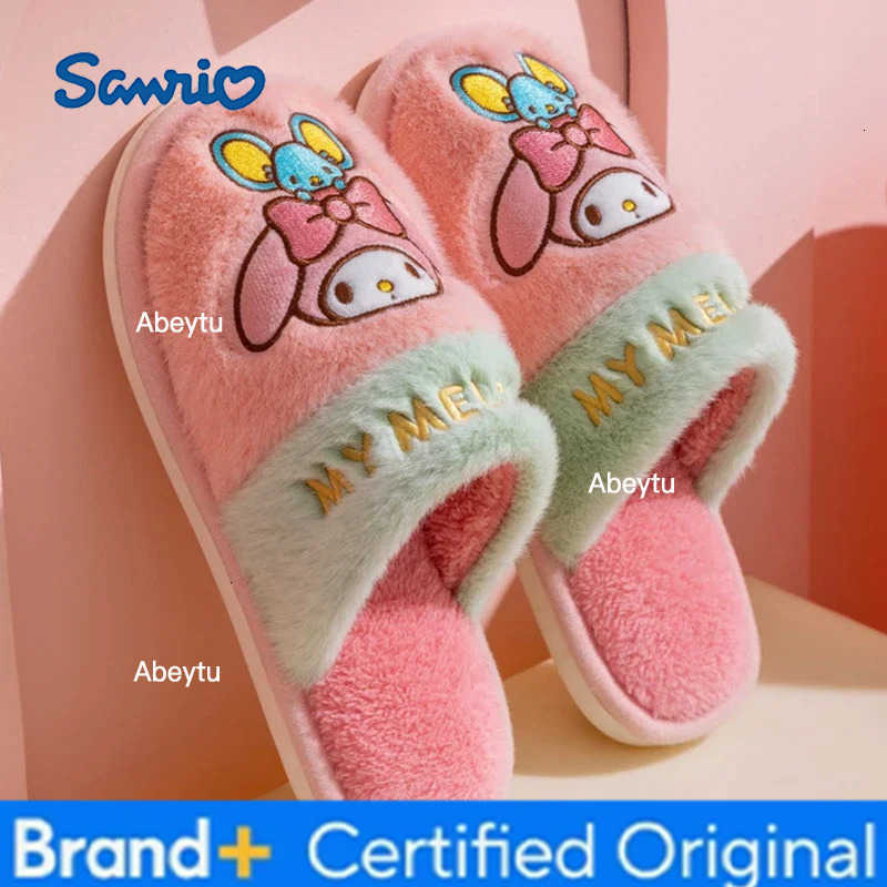 Sanrio Genuine Hello Kitty Plush Slippers Kuromi My Melody Warm Winter Indoor Slippers Flat Casual Non-slip Girl Home Shoes H251230