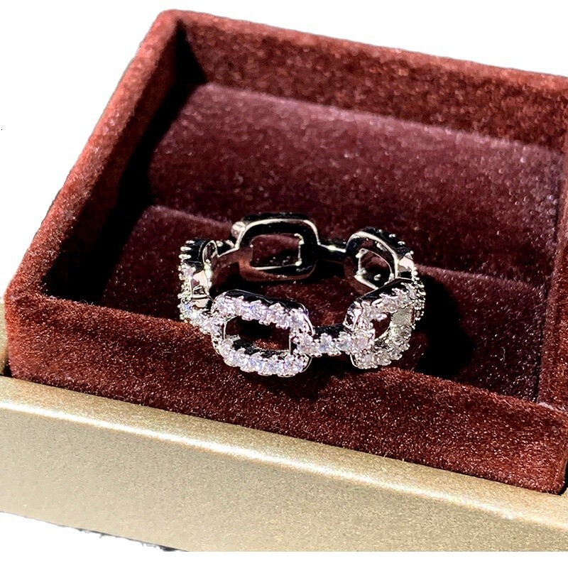 Luxury Brand Designer Jewelry Live Streaming Hot Item High-End Niche Design Full Diamond Heart Ring Fashion Personality Ins Index Finger Ring Women Tr