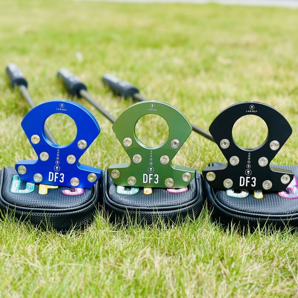 Enhanced Precision Lab Golf 'Big Black Bull' Putting Club with Advanced Balance Technology