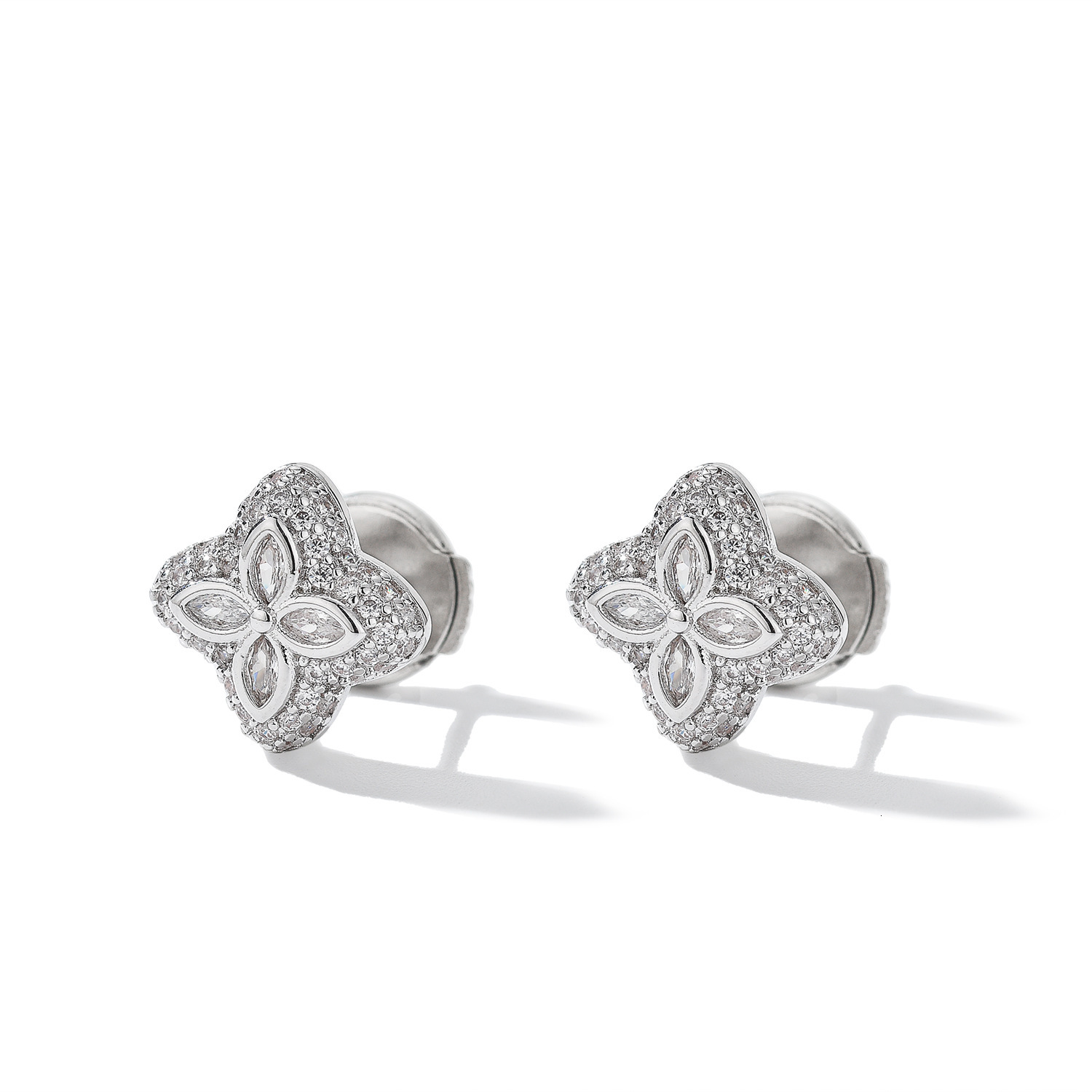 Luxury Brand Designer Jewelry Hip-Hop Four-Leaf Clover Earrings Copper Inlaid Zircon 925 Sterling Silver Needle Simple Earrings High-End Trendy Unisex