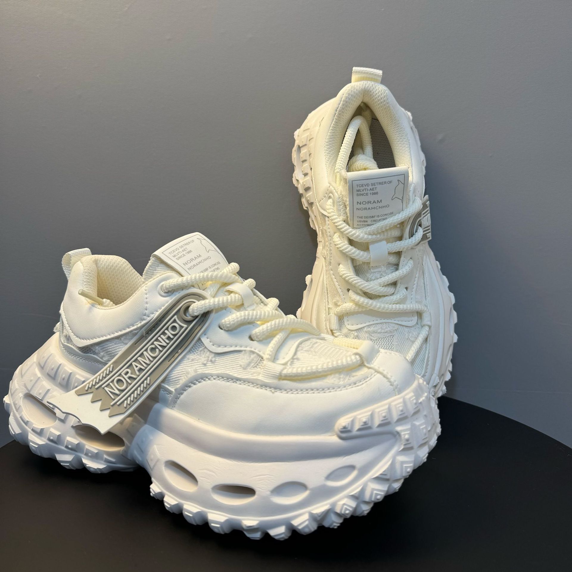 Designer Men's Thick-Soled Height-Increasing Breathable Sneakers - view 4