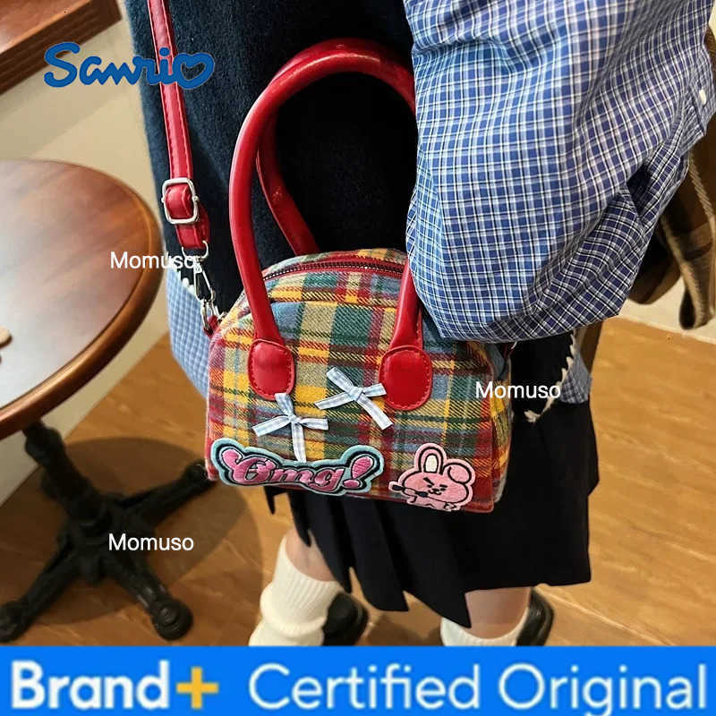 Sanrio Ins Hello Kittys Cosmetic Bag Girl Cute Fashion Handbag New Coin Wallet Crossbody Small Square Bag Mobile Phone Bag H251230