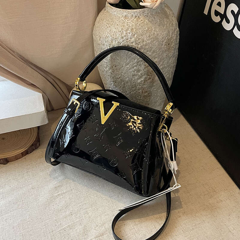 High-Quality Texture Handbag 2025 Summer New Women's Letter Embossed Shoulder Patent Leather Glossy Crossbody Bag Trendy