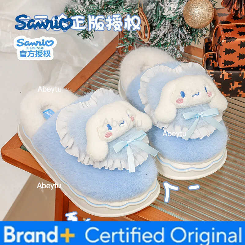Sanrio Cute Kuromi Cotton Slippers Cartoon Hello Kiity Female Winter Plus Velvet Warm Home Shoes Anti-Slip Comfortable Slippers H251230