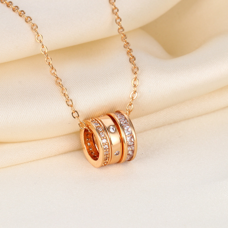 Luxury Brand Designer Jewelry Hot-Selling Micro-Inlaid Sparkling Diamond Three-Ring Slim Waist Necklace Elegant Simple Light Luxury Niche Design Colla