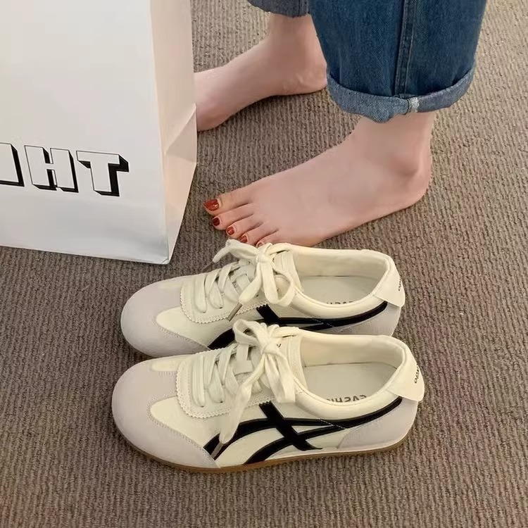 Trendy Brand Internet Celebrity White Sneakers for Women 2025 New Spring German Training Board Stylish Versatile Forrest Gump Shoes Hot Ins Trend ddmy - view 5