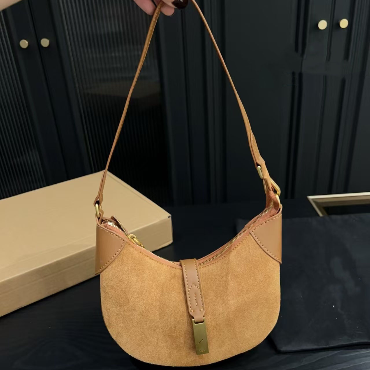 Womens designer shoulder bags High quality cowhide suede polo id sac Luxury handbag tote leather Hobo weekend moon bucket clucth crossbody travel shop