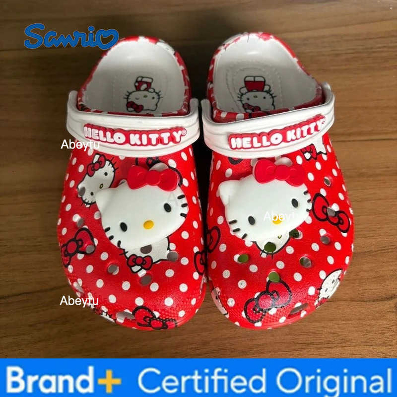 Sanrio 2025 KT Cat Cartoon ChildrenS Hole Shoes For Boys And Girls Beach Toe Caps Slippers Big ChildrenS Summer Fashion Sandals Gift H251230