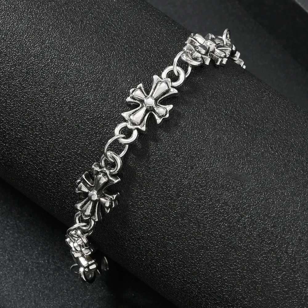 Gothic Cross Bracelet For Men Women Vintage Floral Pattern Hip Hop Rock European American Trends Party Birthday Holiday Gift Y251227