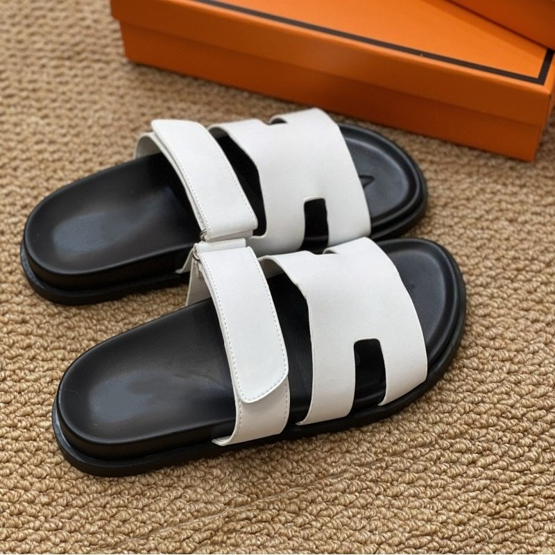 2026 Top Designer Sandals Ladies Sandals Slippers women Summer Shoes Shoes Outdoor Beach Slippers Ladies Classic Fashion Casual slides 10A