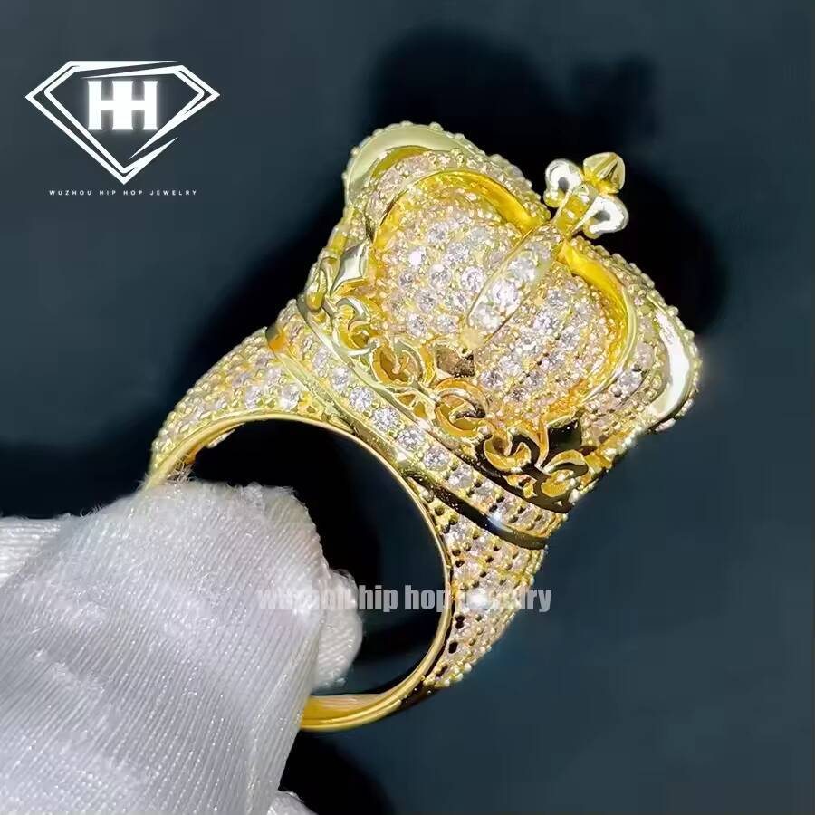 Hip Hop Custom Mossanite Jewelry 18kt Gold VVS D Moissanite Diamond Crown Design Mens Luxury Diamond Ring