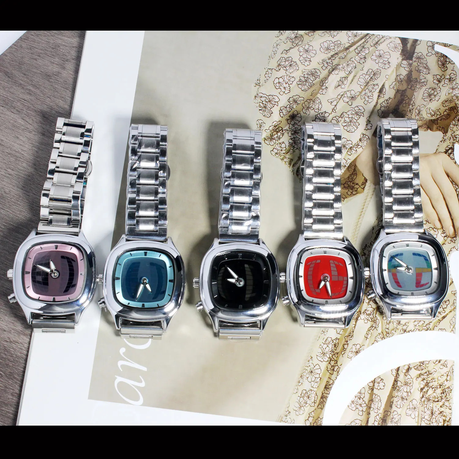 The Millennium Retro Style Mens Watch Quartz Watch 30m Waterproof Stainless High Quality WristWatch for Men Y2K 251229