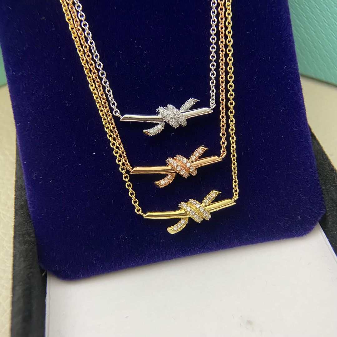 Necklace designer necklace luxury jewelry designer jewelry women metal diamonds 12A knot thin letter charm necklace lovely Valentines Day gift very nice